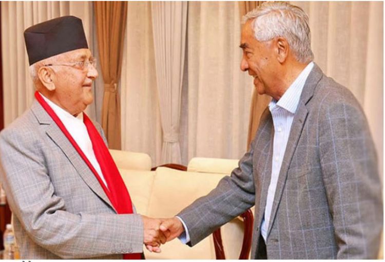  गठबन्धनमा संकट परे पछि ओली–देउवाबिच भेटवार्ता