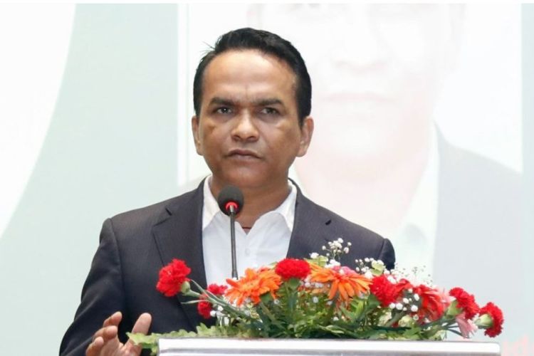 गभर्नर छनोट सिफारिस समितिबाट विश्व पौडेलले दिए राजीनामा