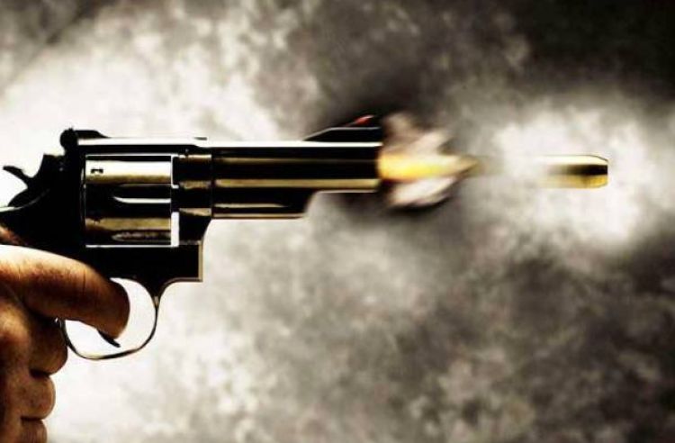 सर्लाहीमा बाटो चौडा गर्ने विषयमा विवाद, प्रहरीले चलायो गोली