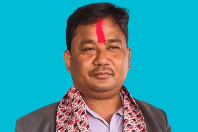 सुदूरपश्चिमका वन मन्त्री चौधरी बर्खास्त : सङ्घ र प्रदेश सरकारबाट बाहिरिने नाउपाको चेतावनी