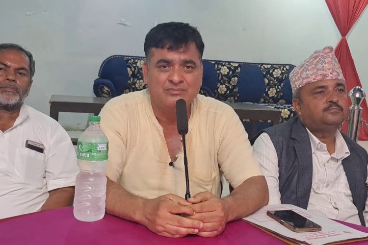 नवलपरासीमा नेपाली कांग्रेसको विवाद छताछुल्ल