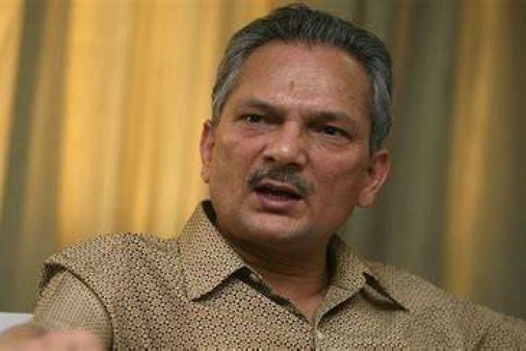 ओली–प्रचण्डले आलोचकलाई स्टालिनलेझैं राजनीतिक सफाया गर्दैछन्ः बाबुराम भट्टराई