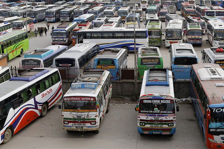 आजदेखि सार्वजनिक सवारी साधनमा आजदेखि ‘रुट परमिट’ खुला