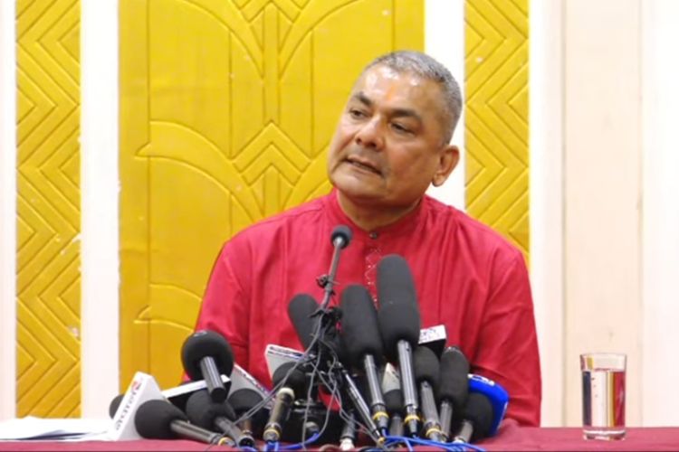 दुर्गा प्रसाईं भन्छन्– सुध्रिन तयार छु, देश छाडेर जा भने पनि रेडी
