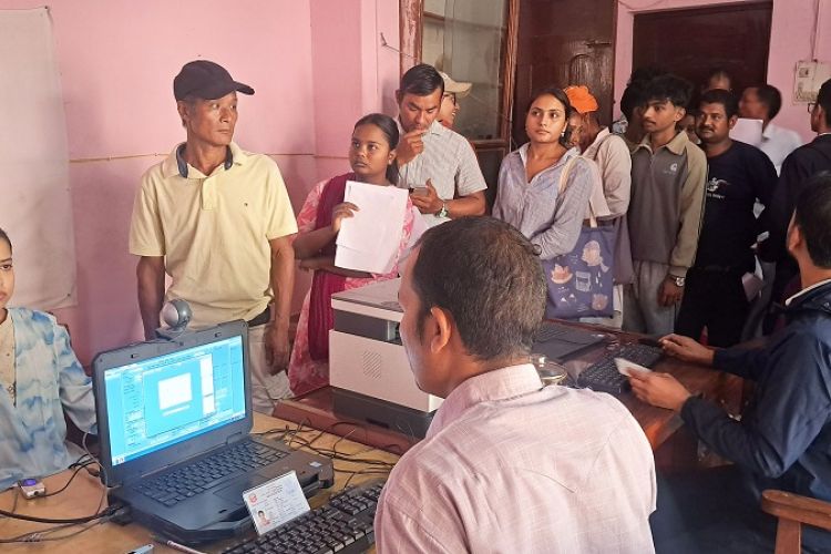मतदाता नामावलीमा नाम दर्ता गर्नेको घुईंचो, चुनावी कार्ययोजना तयार