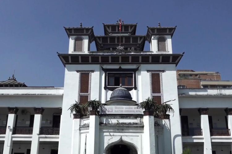 दल दर्ता गर्न एमाले निर्वाचन आयोग जाँदै