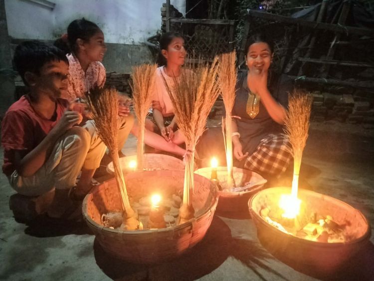 मिथिलाञ्चलका चेलीबेटीमा सामा चकेवाको रौनक