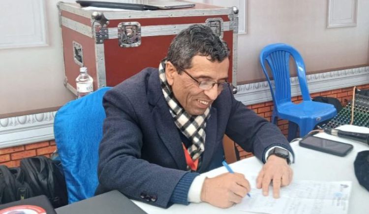 ५० वर्ष राजनीति गरे पनि नेता नभएका अधिकारी सक्रिय राजनीतिबाट बिदा