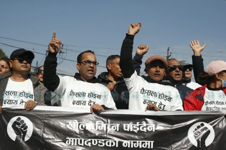 खोला किनारको मापदण्डविरूद्ध काठमाडौंमा प्रदर्शन