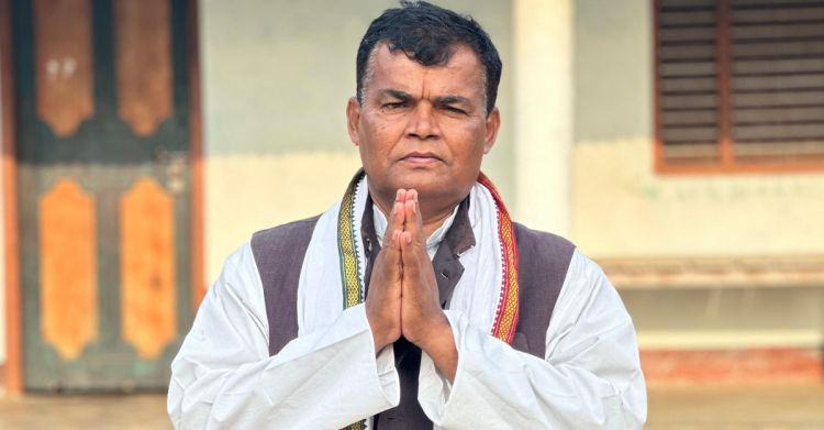 सिरहा-३ मा जसपा नेपालका उम्मेदवार अशेश्वर यादव पक्राउ