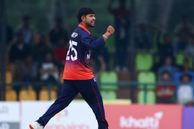 सन्दीपले लामिछानेले तोडे स्टार्कको कीर्तिमान, बने ओडीआईमा छिटो १५० विकेट लिने खेलाडी 