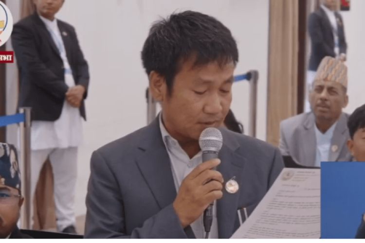 हर्कराज राई भन्छन् –आफ्नो कर्तव्य पूरा गर्न नसक्ने प्रधानमन्त्रीले मार्ग प्रशस्त गर्दा राम्रो 
