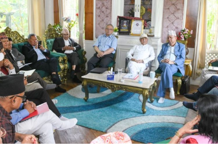 एमाले सचिवालय बैठक आज पनि बस्दै, अध्यक्ष ओलीले जवाफ दिने