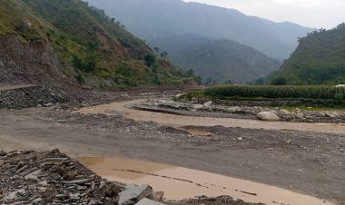 बाढी पीडितका लागि नेपाल दाना उद्योग संघद्वारा पौने चार करोड रुपैयाँ सहयोग