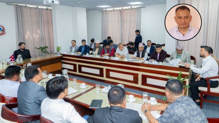 सिंहदरबारबाट पक्राउ परेका किस्पाङका अध्यक्ष १० मुद्दाका फरार प्रतिवादी